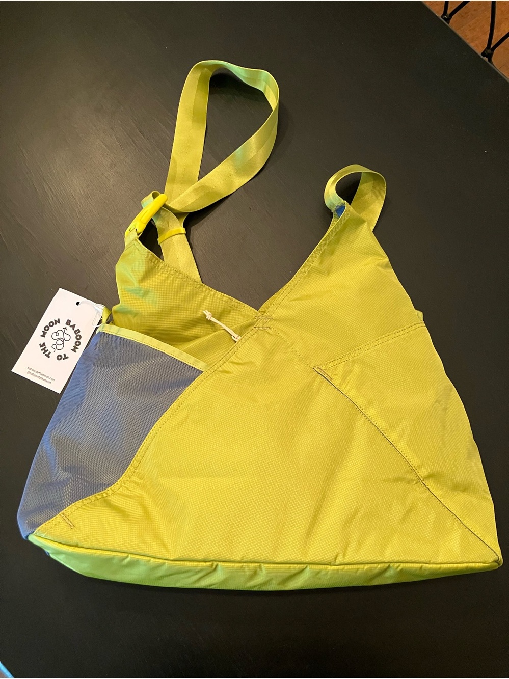 Baboon to the Moon Triangle Tote Citronelle RARE Shoulder Sling Travel Go Bag - Picture 5 of 6